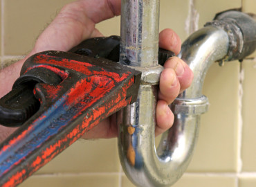 pipe problem bathroom 37215